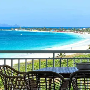 Grand 48m2 Vue Dominante Sur La Baie Orientale Cul de Sac